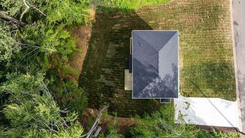 Tiny photo for 2212 Cambridge Place, Lynchburg, VA 24503 (MLS # 363908)