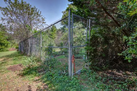 Tiny photo for 2710 Goode Station Road, Goode, VA 24556 (MLS # 361757)