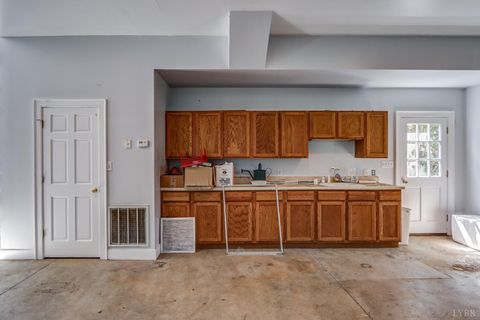 Tiny photo for 2710 Goode Station Road, Goode, VA 24556 (MLS # 361757)