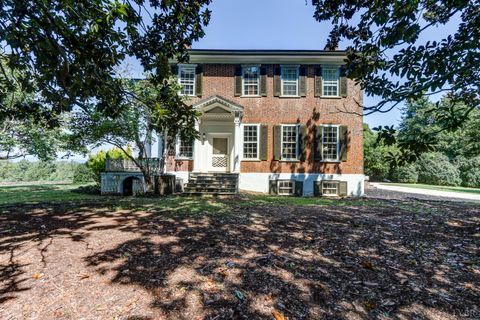 Tiny photo for 2710 Goode Station Road, Goode, VA 24556 (MLS # 361757)