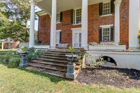 Tiny photo for 2710 Goode Station Road, Goode, VA 24556 (MLS # 361757)