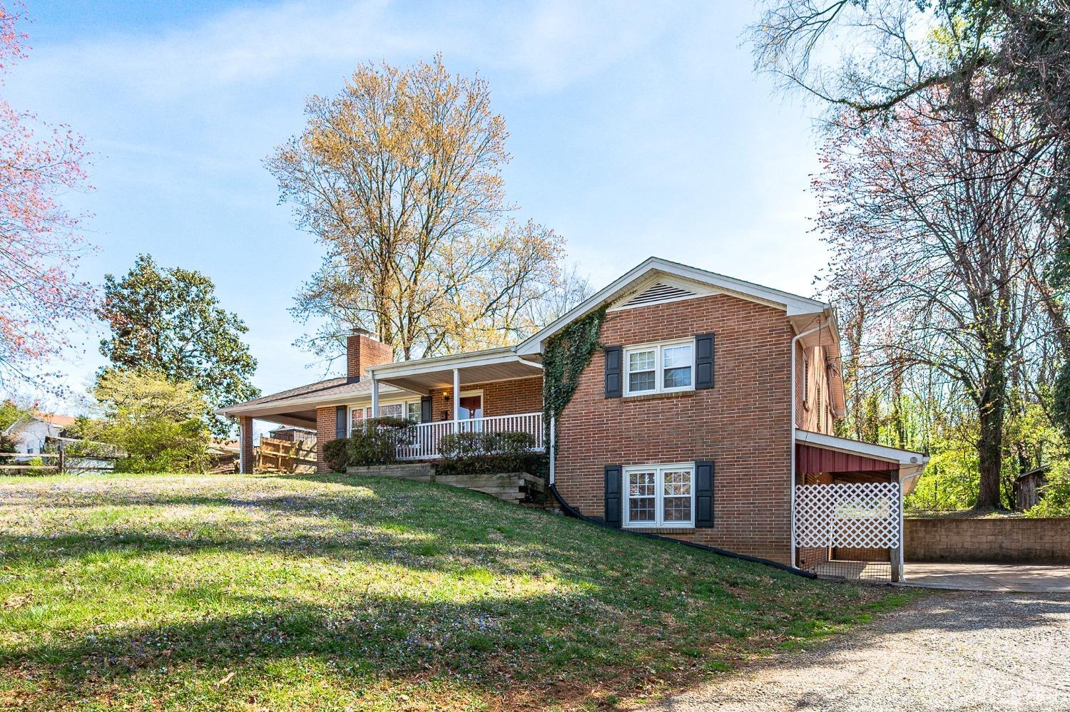 1315 Lindsay Street, Lynchburg, Virginia image 2
