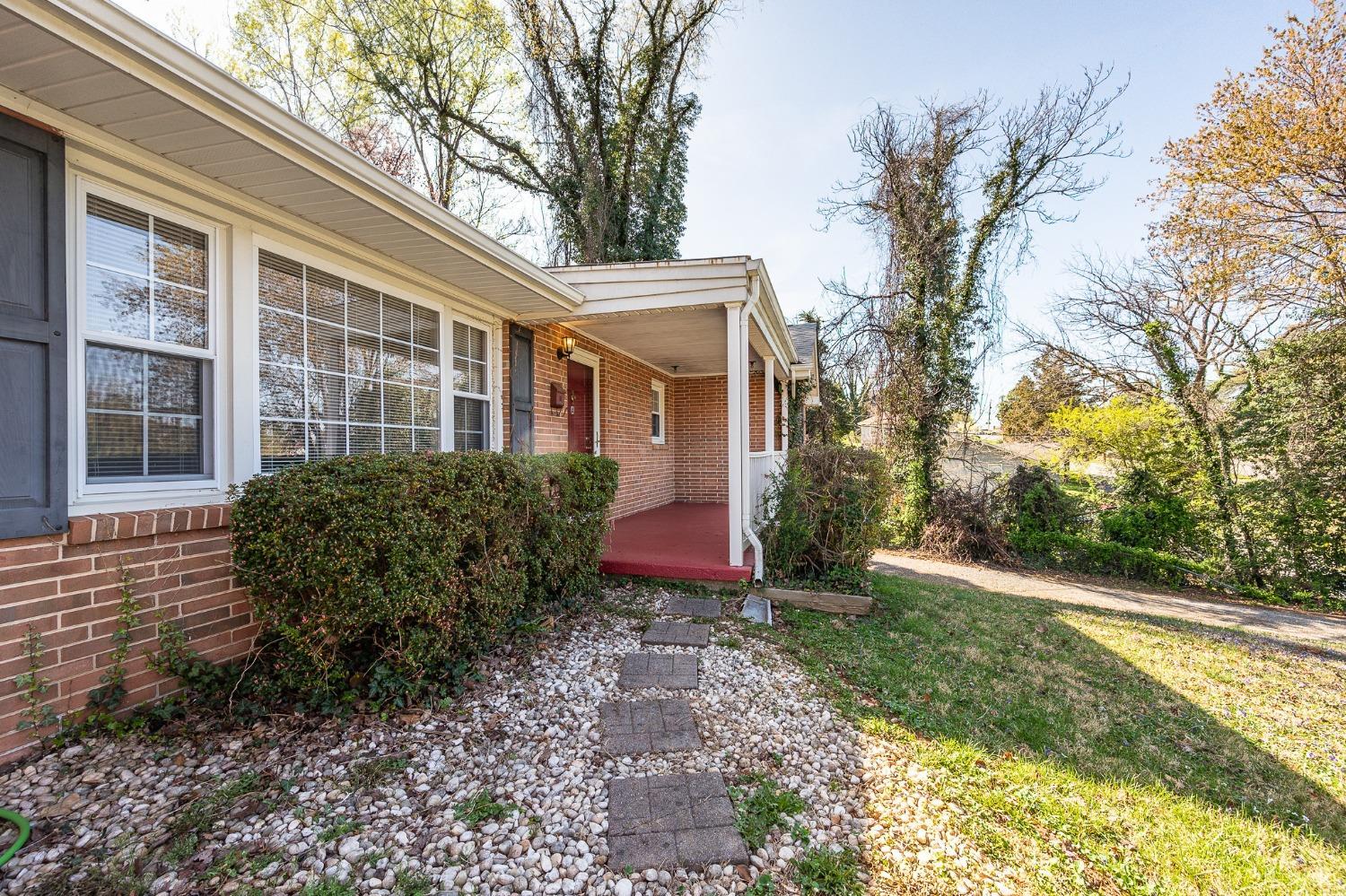1315 Lindsay Street, Lynchburg, Virginia image 5
