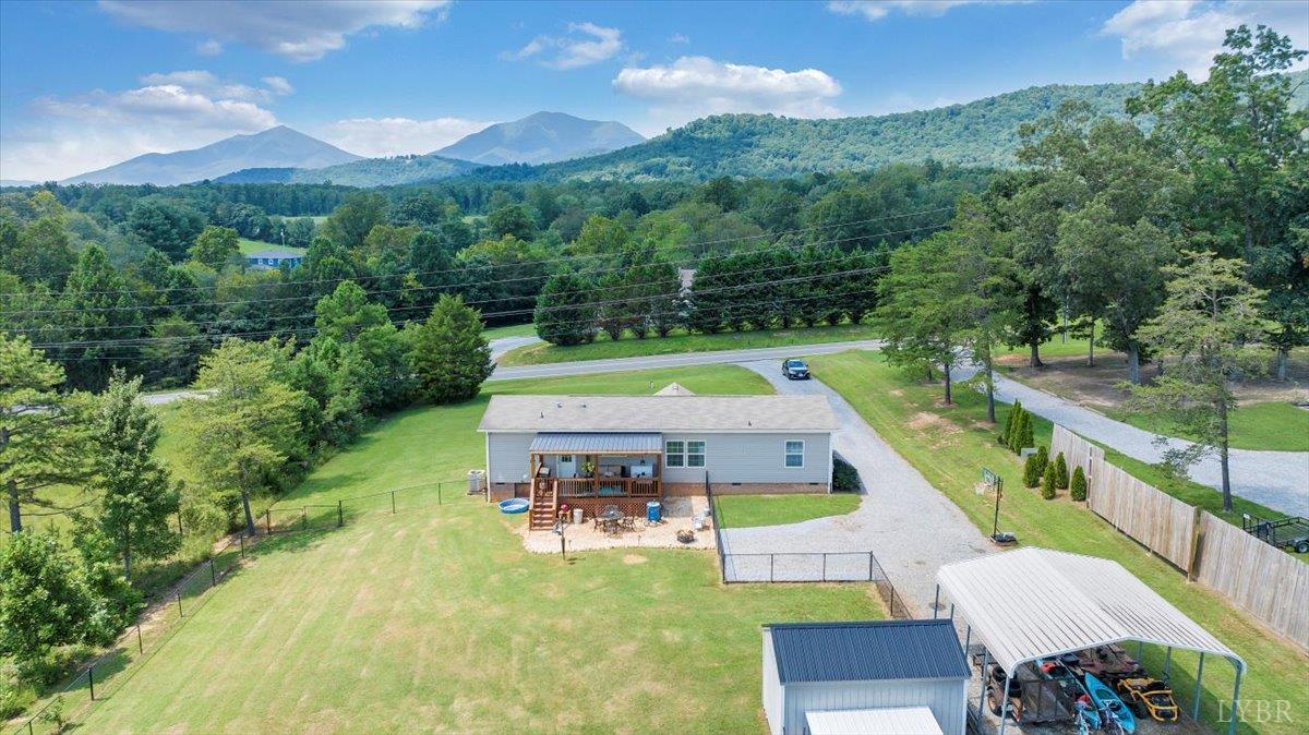 Bedford, Virginia 24523, United States, 3 Bedrooms Bedrooms, ,2 BathroomsBathrooms,Residential,Active,246026