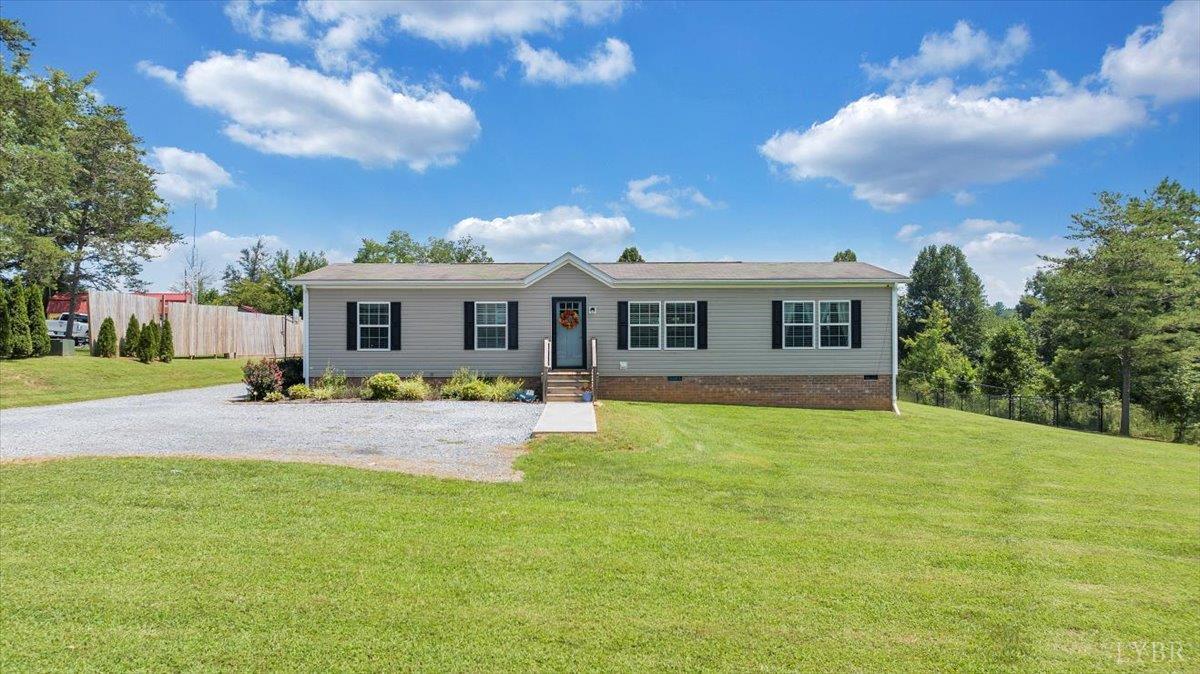 Bedford, Virginia 24523, United States, 3 Bedrooms Bedrooms, ,2 BathroomsBathrooms,Residential,Active,246026