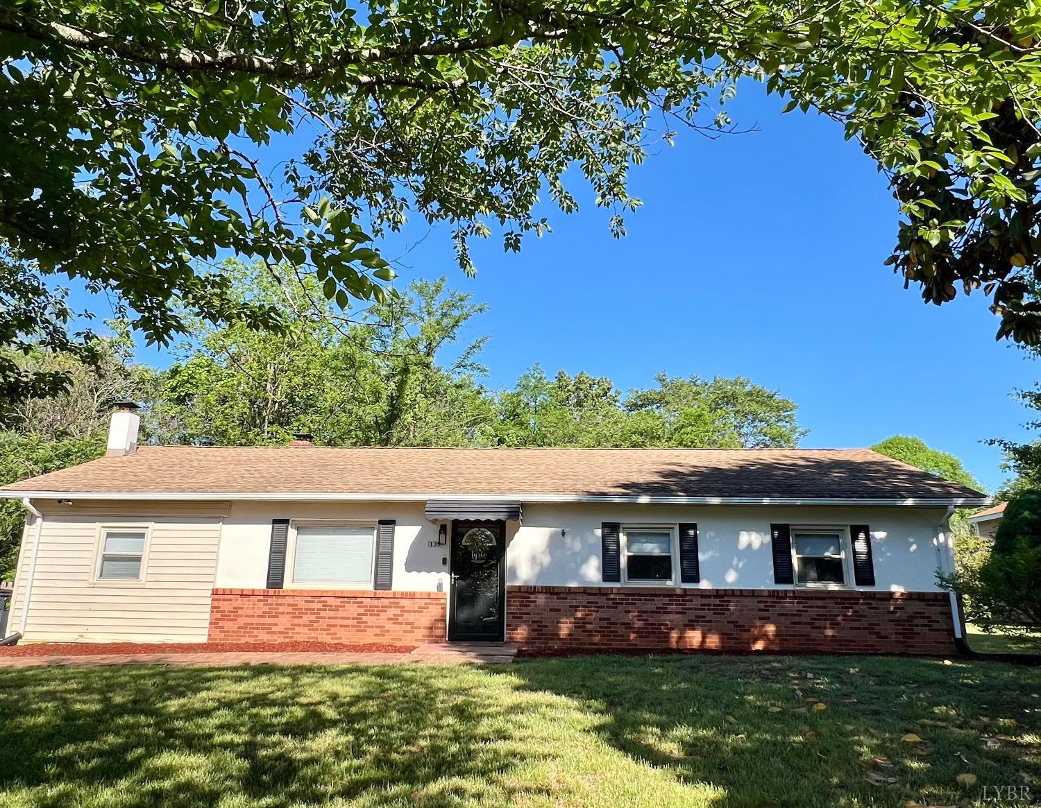 139 Abbitts Drive, Madison Heights, Virginia image 2