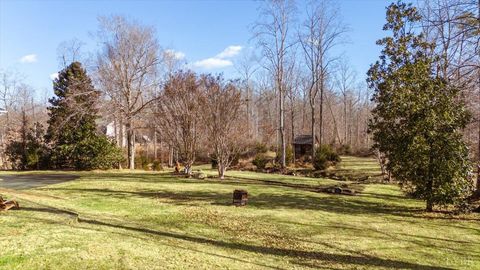 Tiny photo for 4716 John Scott Drive, Lynchburg, VA 24503 (MLS # 363898)