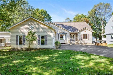 Tiny photo for 309 Tulip Tree Lane Ln, Moneta, VA 24121 (MLS # 362366)