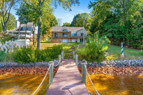 Tiny photo for 309 Tulip Tree Lane Ln, Moneta, VA 24121 (MLS # 362366)