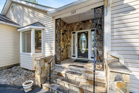 Tiny photo for 309 Tulip Tree Lane Ln, Moneta, VA 24121 (MLS # 362366)