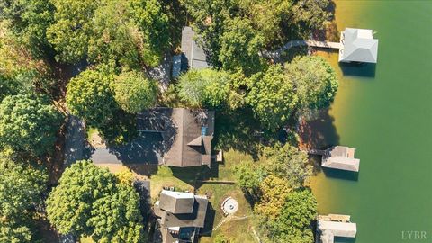 Tiny photo for 309 Tulip Tree Lane Ln, Moneta, VA 24121 (MLS # 362366)