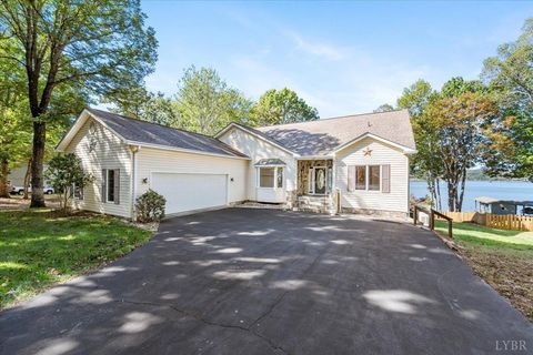 Tiny photo for 309 Tulip Tree Lane Ln, Moneta, VA 24121 (MLS # 362366)
