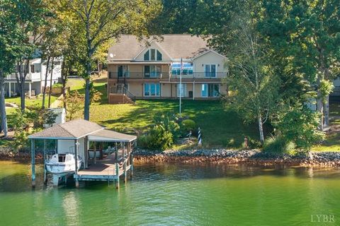 Photo of 309 Tulip Tree Lane Ln, Moneta, VA 24121 (MLS # 362366) Photo of 309 Tulip Tree Lane Ln, Moneta, VA 24121 (MLS # 362366)