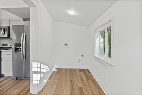 Tiny photo for 1706 Floyd Street, Lynchburg, VA 24501 (MLS # 362652)