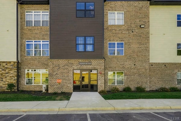128 BRENLEIGH CT APT 207, LYNCHBURG, VA 24501 - Image a15bdbda170d22a1961eb4253aba53ea/2325858300