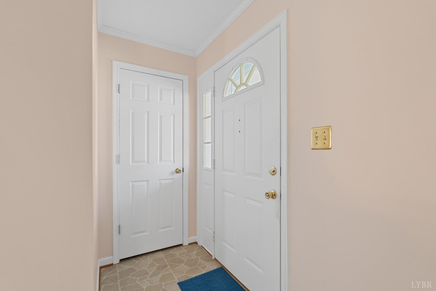 53 Woodlake Circle, Altavista, Virginia image 3