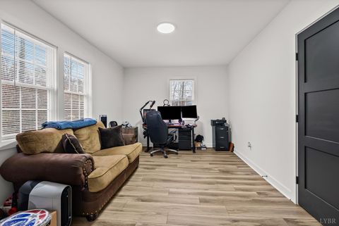 Tiny photo for 143 Shannon Drive Dr, Madison Heights, VA 24572 (MLS # 363695)