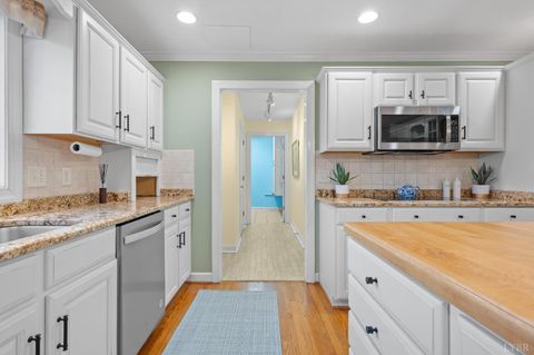 Tiny photo for 1305 Summerpark Drive, Forest, VA 24551 (MLS # 366593)