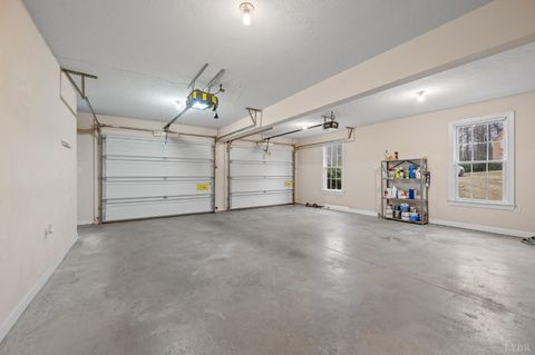 Tiny photo for 1305 Summerpark Drive, Forest, VA 24551 (MLS # 366593)
