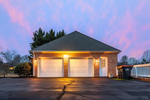 Tiny photo for 1305 Summerpark Drive, Forest, VA 24551 (MLS # 366593)