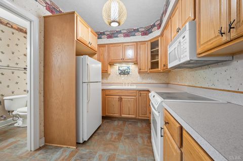 Tiny photo for 1305 Summerpark Drive, Forest, VA 24551 (MLS # 366593)