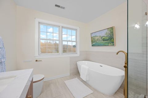 Tiny photo for 1305 Summerpark Drive, Forest, VA 24551 (MLS # 366593)
