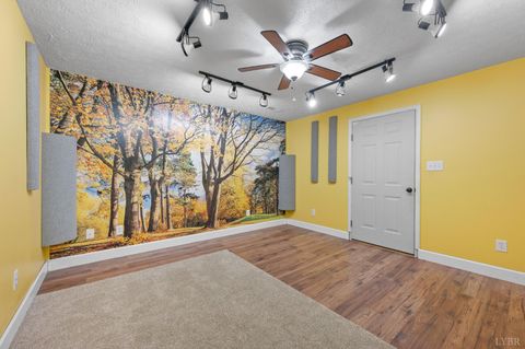 Tiny photo for 1305 Summerpark Drive, Forest, VA 24551 (MLS # 366593)