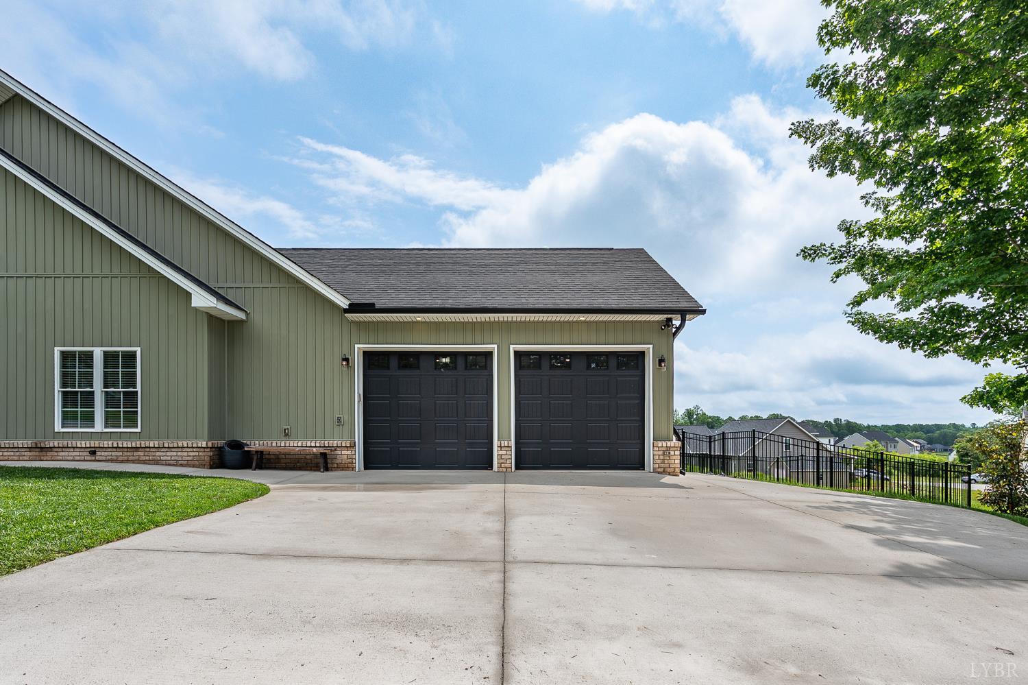 1013 Glenbrooke Dr, Lynchburg, Virginia image 43