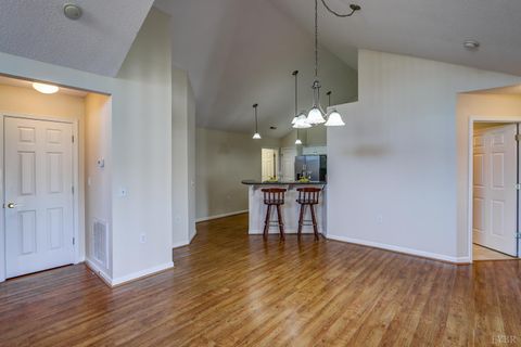 Tiny photo for 1106 Jefferson Way, Forest, VA 24551 (MLS # 365017)