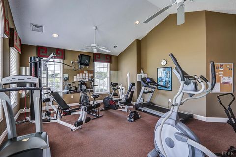 Tiny photo for 1106 Jefferson Way, Forest, VA 24551 (MLS # 365017)