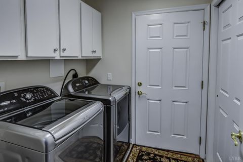 Tiny photo for 1106 Jefferson Way, Forest, VA 24551 (MLS # 365017)