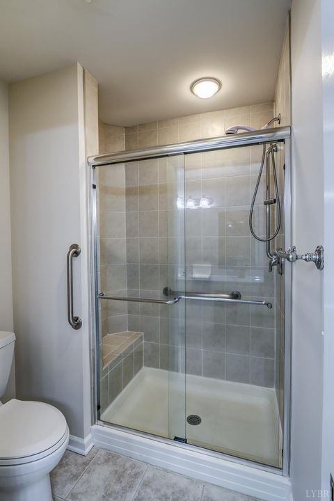 Tiny photo for 1106 Jefferson Way, Forest, VA 24551 (MLS # 365017)