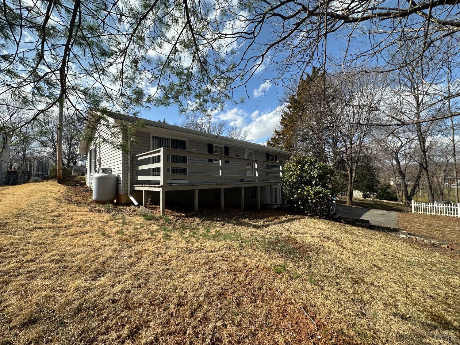 1118 Galax Street, Bedford, Virginia image 3