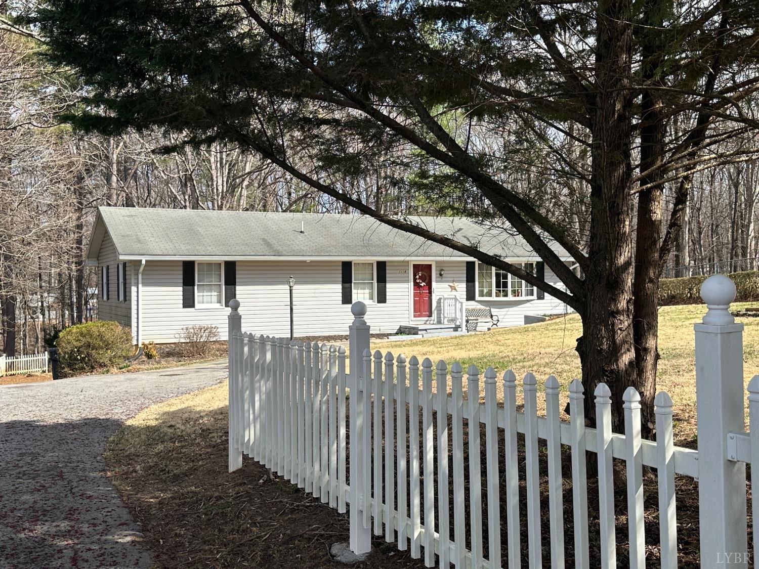 1118 Galax Street, Bedford, Virginia image 1