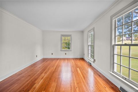 Tiny photo for 327 Hans Hill Drive, Madison Heights, VA 24572 (MLS # 364192)