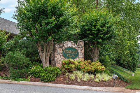 Tiny photo for 226 Salisbury Cir Cir, Lynchburg, VA 24502 (MLS # 365289)