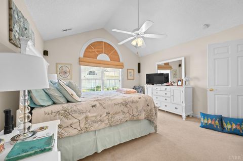 Tiny photo for 226 Salisbury Cir Cir, Lynchburg, VA 24502 (MLS # 365289)