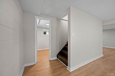 Tiny photo for 319 Warren Avenue, Lynchburg, VA 24501 (MLS # 366734)