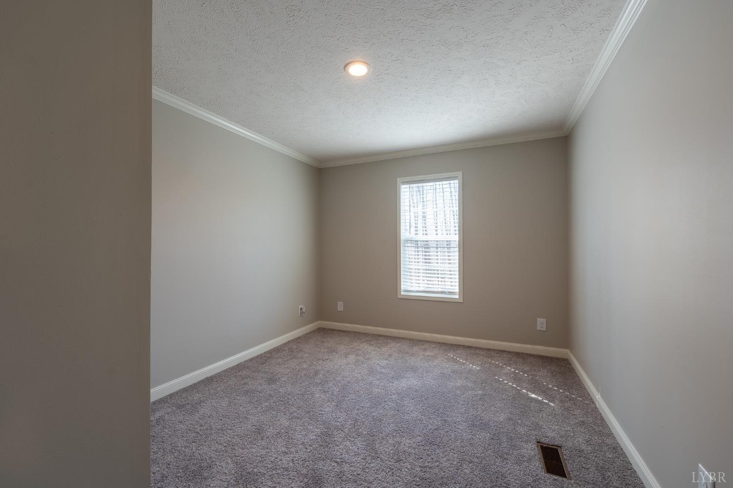 1381 Moccasin Path Trail, Huddleston, Virginia image 48