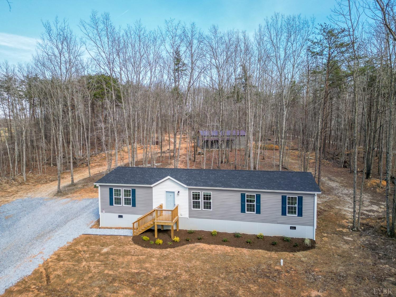 1381 Moccasin Path Trail, Huddleston, Virginia image 19