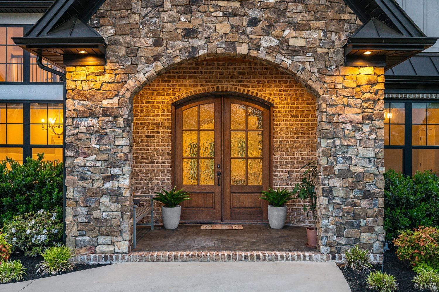 1836 Lake Manor Drive, Forest, Virginia image 8
