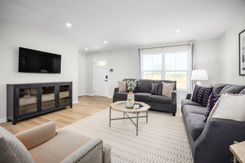 Tiny photo for 24 Crossing Court, Bedford, VA 24523 (MLS # 365722)