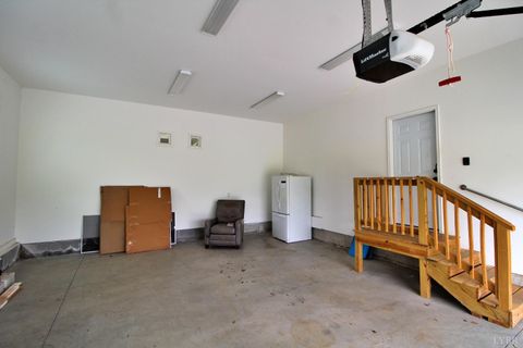 Tiny photo for 13738 Richmond Highway, Pamplin, VA 23958 (MLS # 366161)