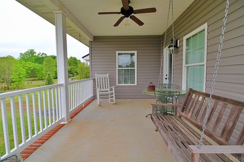Tiny photo for 13738 Richmond Highway, Pamplin, VA 23958 (MLS # 366161)