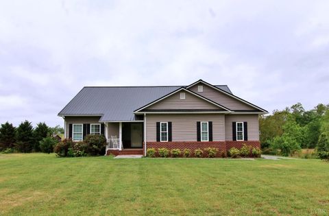 Photo of 13738 Richmond Highway, Pamplin, VA 23958 (MLS # 366161)
