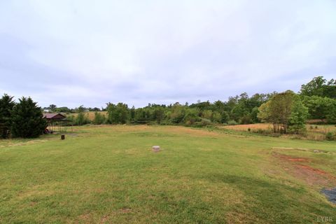 Tiny photo for 13738 Richmond Highway, Pamplin, VA 23958 (MLS # 366161)