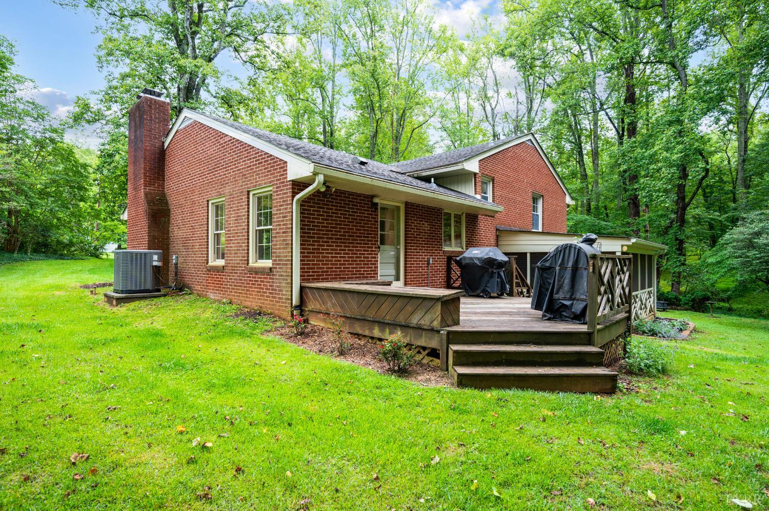 921 Peaksview Street, Bedford, Virginia image 45