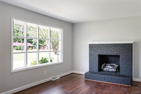 Tiny photo for 239 George Street, Lynchburg, VA 24502 (MLS # 362346)