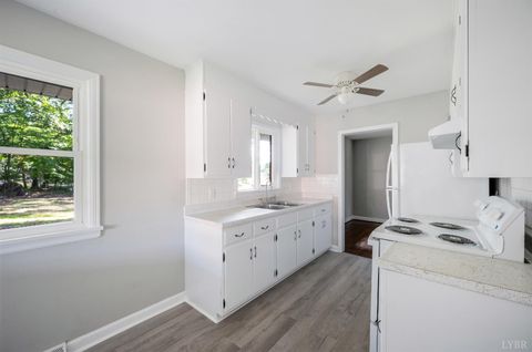 Tiny photo for 239 George Street, Lynchburg, VA 24502 (MLS # 362346)