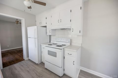 Tiny photo for 239 George Street, Lynchburg, VA 24502 (MLS # 362346)
